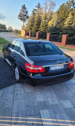 Mercedes-Benz Klasa E cena 49999 przebieg: 267882, rok produkcji 2011 z Turek małe 56